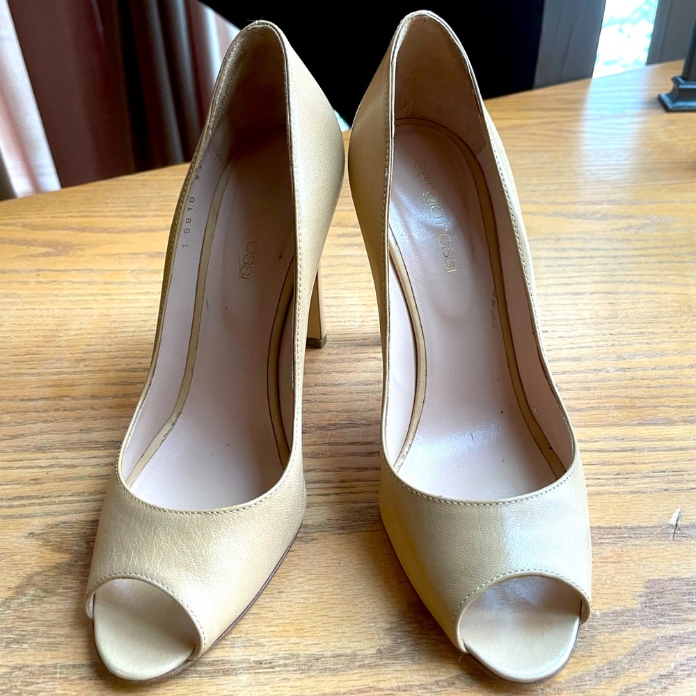 Sergio Rossi heels, excellent condition